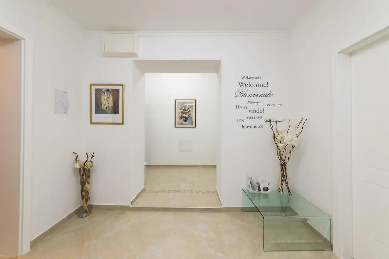 Pensjonat Accommodation Iva Zadar