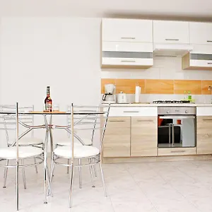 Ada Apartament